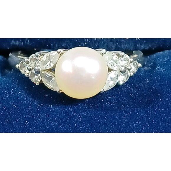 Unbranded Jewelry - Sterling Silver Pearl Ring 925 Marked Fancy Beautiful Size 6.75